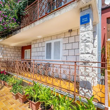 Sale Marija Penzion 3*