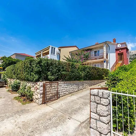 Sale Marija Penzion 3*