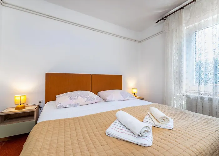 Sale Marija 3*