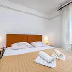 Sale Marija 3*