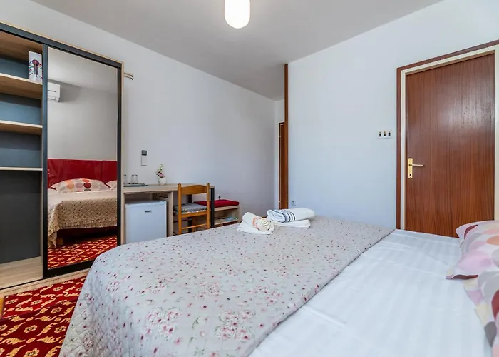 Sale Marija Pensiune Baška
